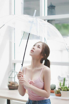 客厅乱H伦亲女小说
